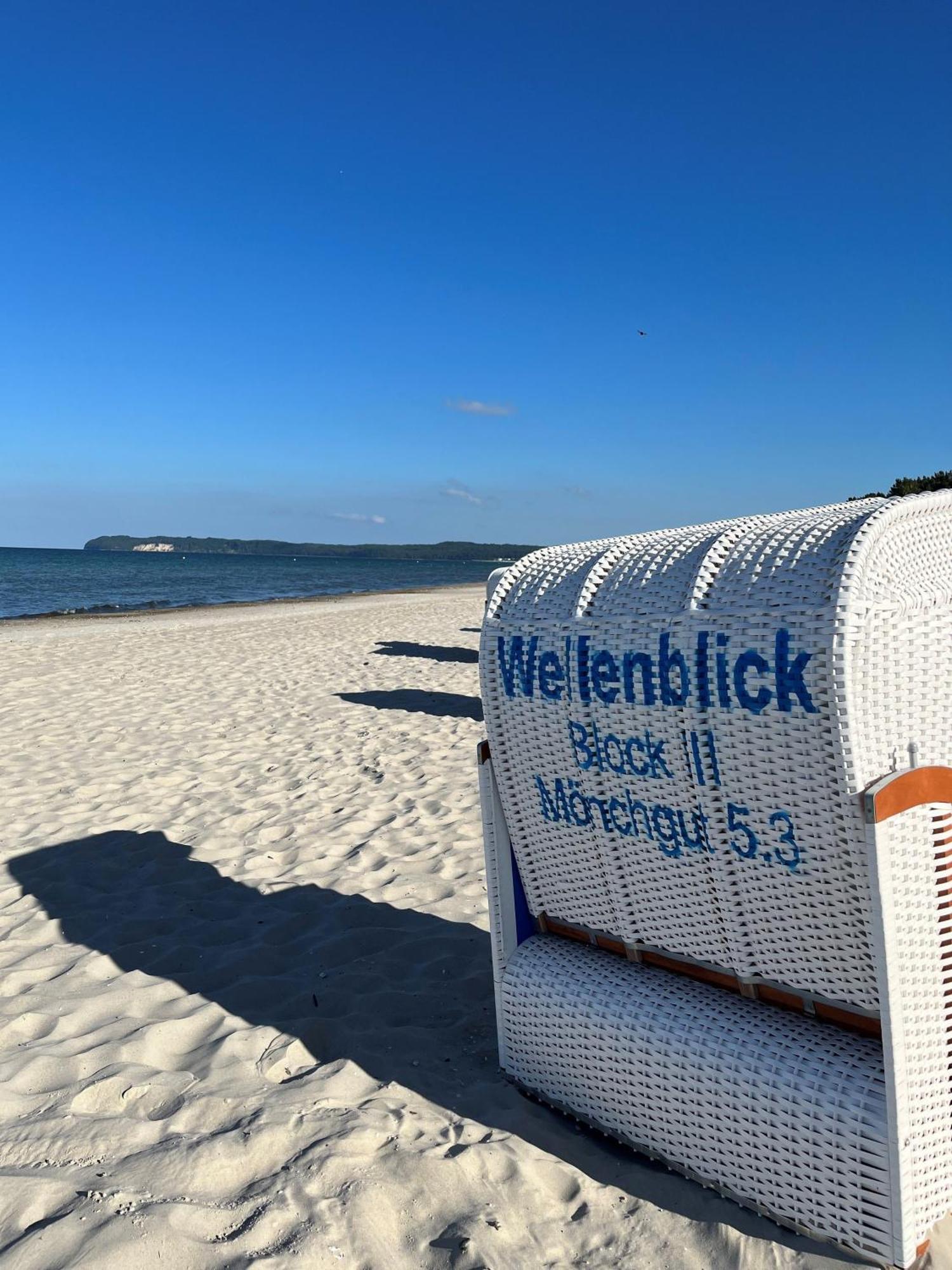 Prora - Wellenblick Inklusive Strandkorb